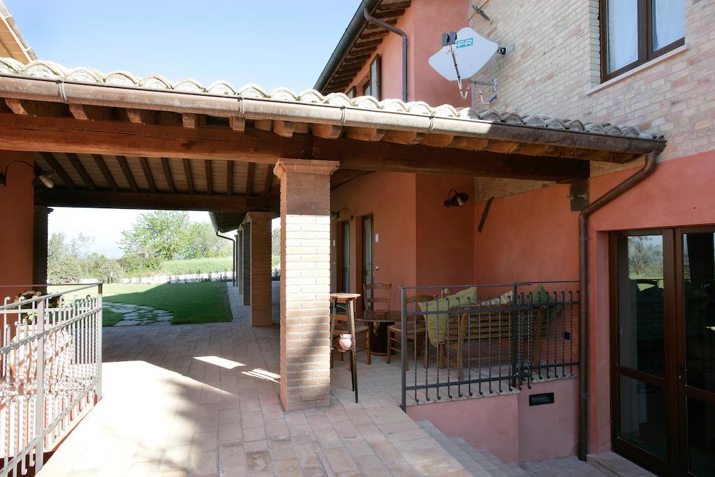 Country House Poggio Fiorito Assisi Exterior photo